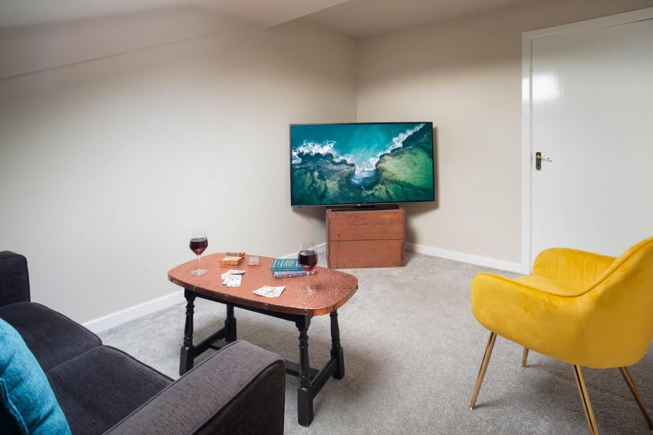 Albert Road Apartments Flat 3 Colne  Ngoại thất bức ảnh